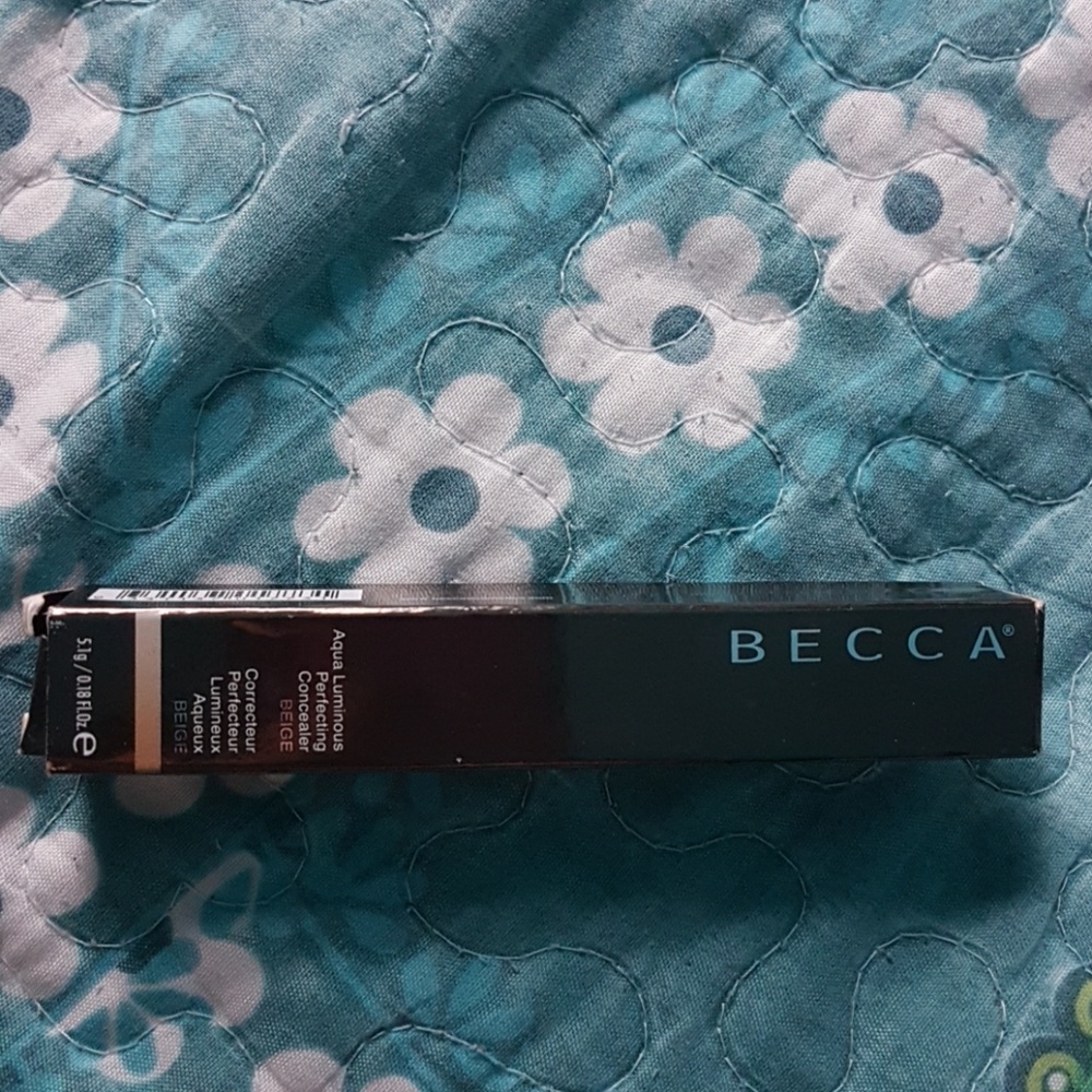 Becca Concealer